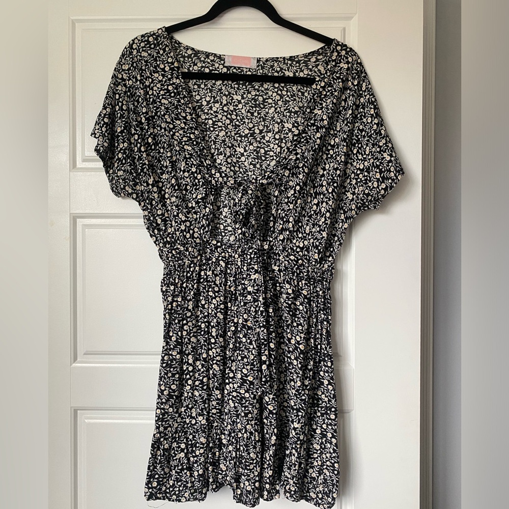 Black Floral Keyhole Mini Dress
